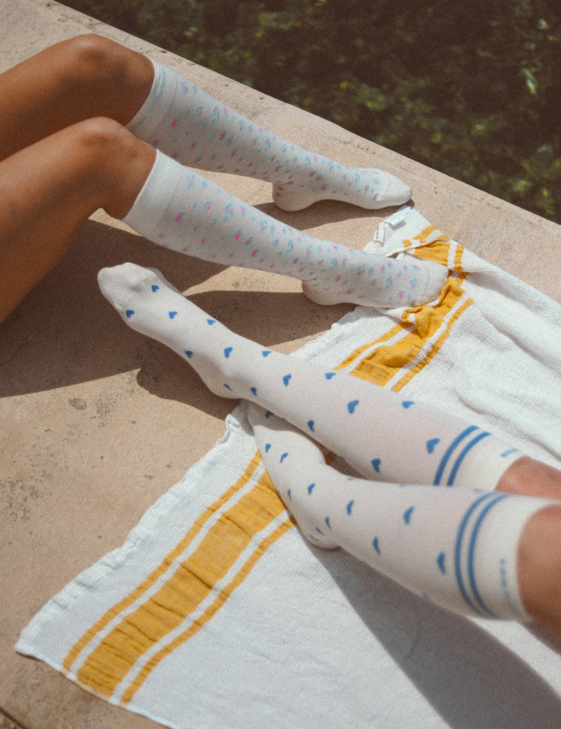 Compression socks · blue hearts